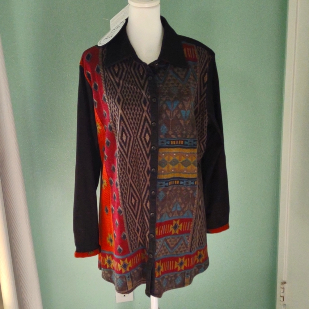 NEW with Tags  Parsley & Sage Size L black button down blouse